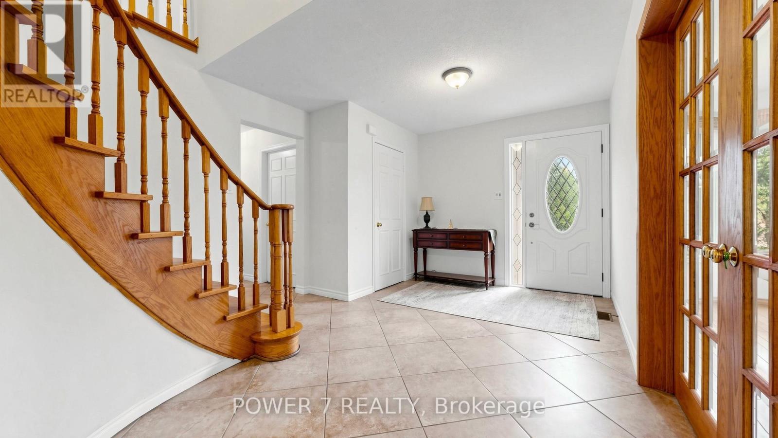 71 Canterbury Court, Richmond Hill, Ontario  L4C 8E7 - Photo 18 - N13438768