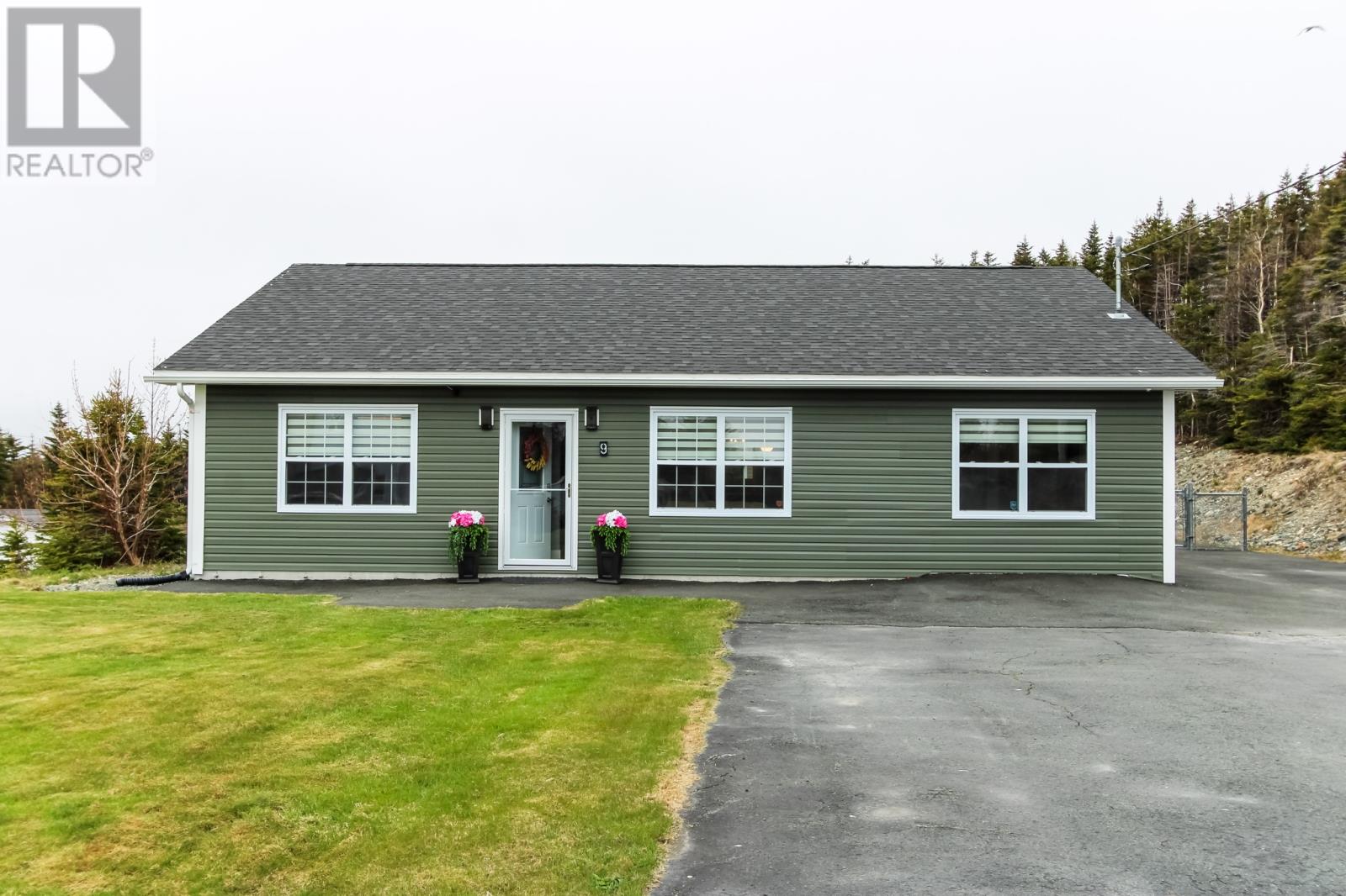 9 Johnathan Heights, Portugal Cove, Newfoundland & Labrador  A1M 2E2 - Photo 2 - 1298673