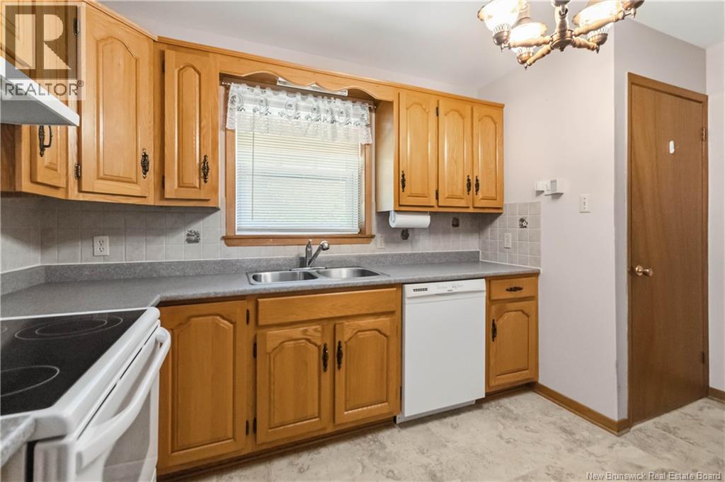42 Goldsboro Avenue, Riverview, New Brunswick  E1B 4K4 - Photo 4 - NB141180