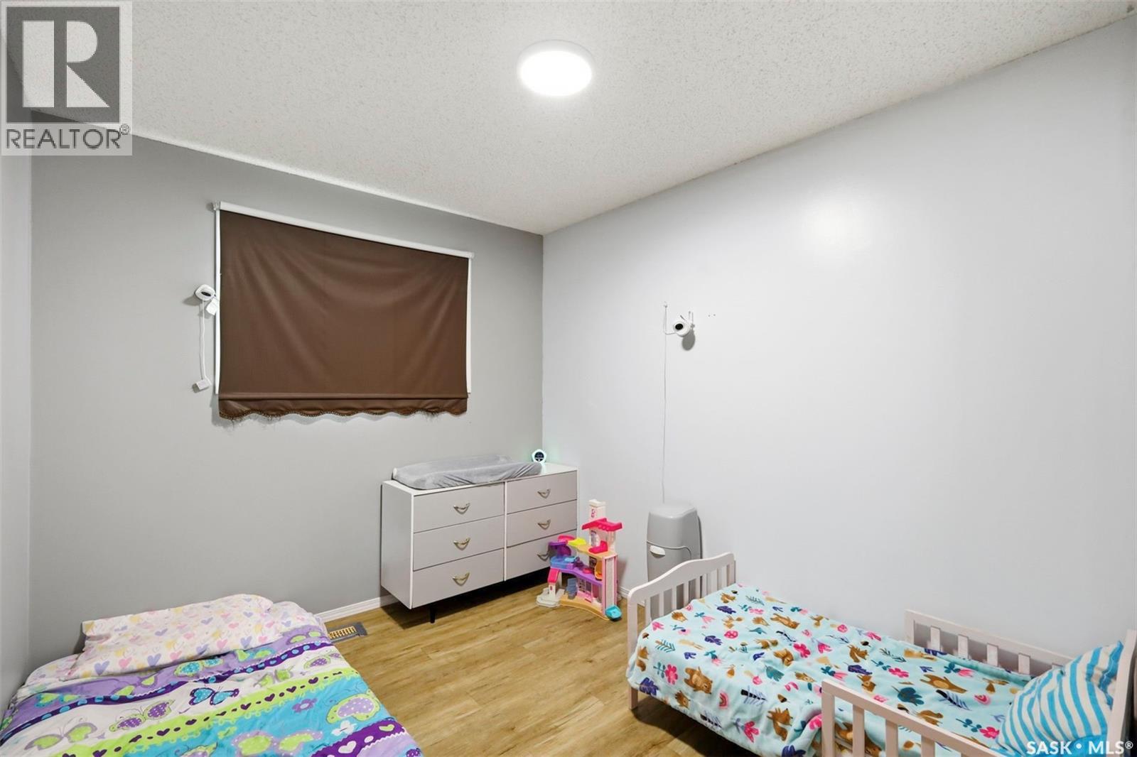 418 Lisgar Avenue, Saskatoon, Saskatchewan  S7L 5G8 - Photo 13 - SK039154