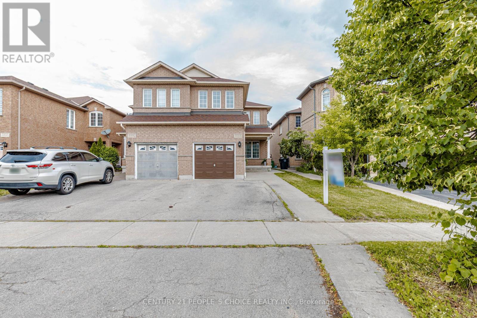 5889 STONEBRIAR CRESCENT, Mississauga, Ontario