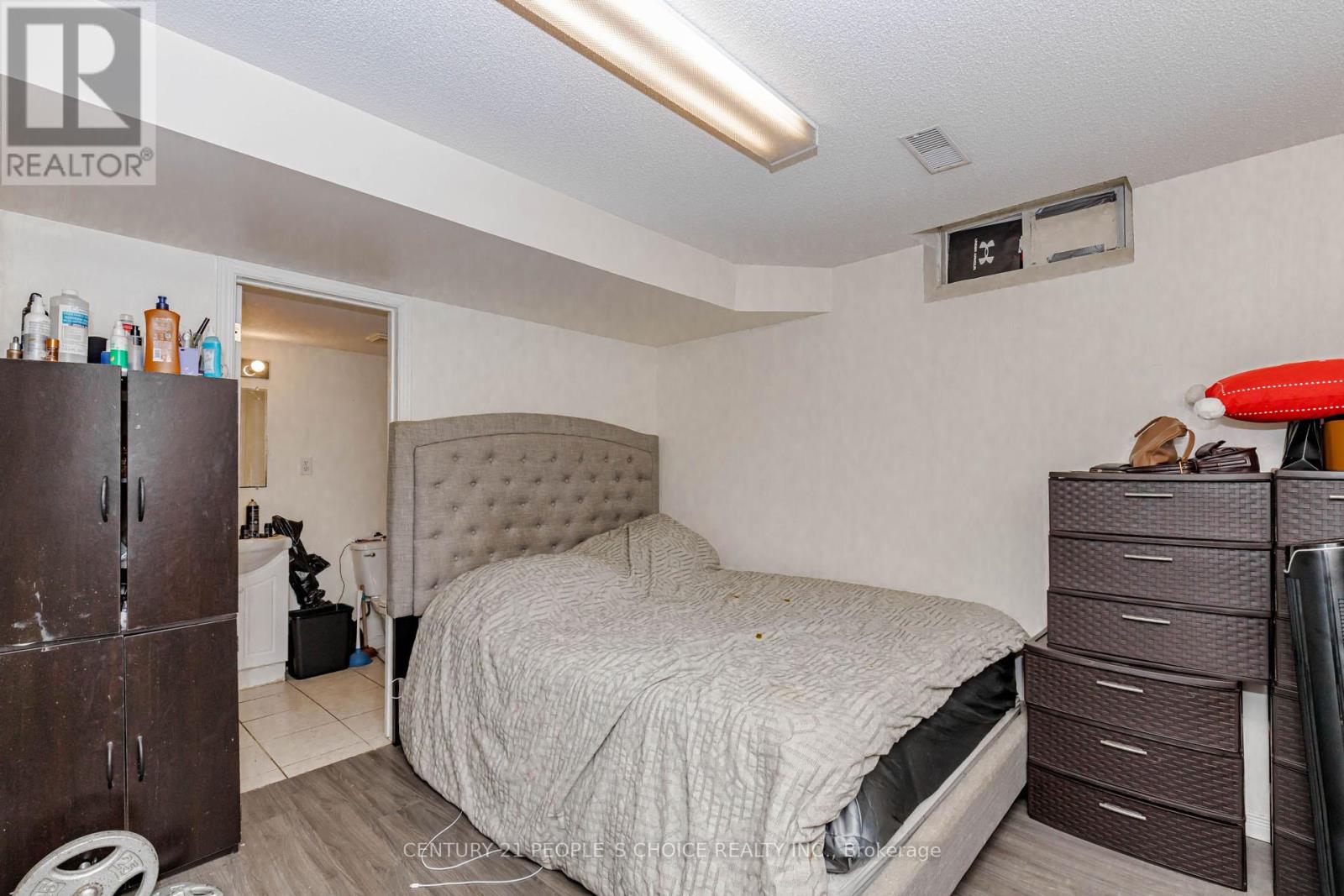 5889 Stonebriar Crescent, Mississauga, Ontario  L5V 2T7 - Photo 43 - W13438532