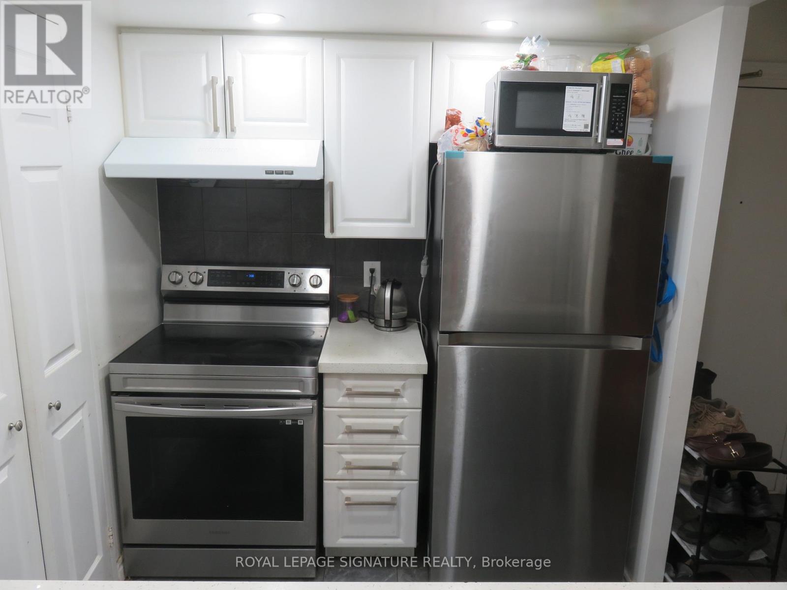 801 - 285 Enfield Place, Mississauga, Ontario  L5B 3Y6 - Photo 7 - W13438462