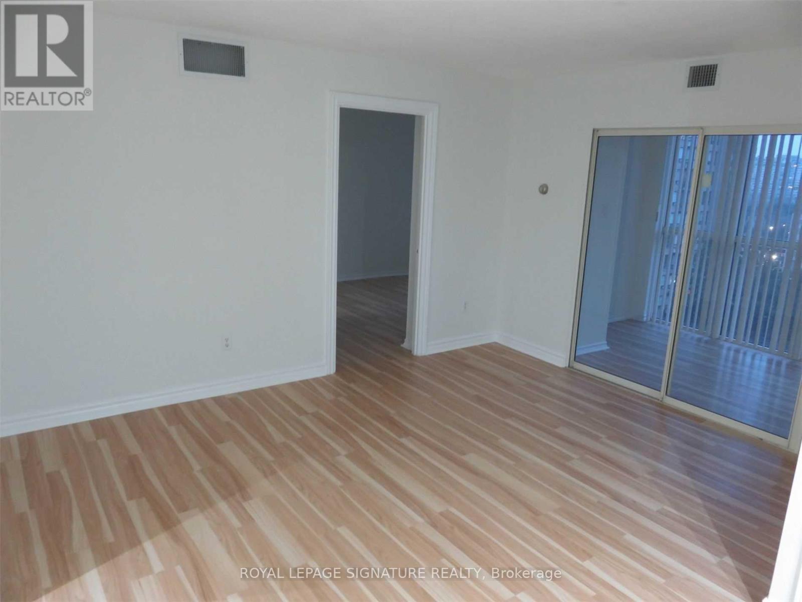 801 - 285 Enfield Place, Mississauga, Ontario  L5B 3Y6 - Photo 14 - W13438462
