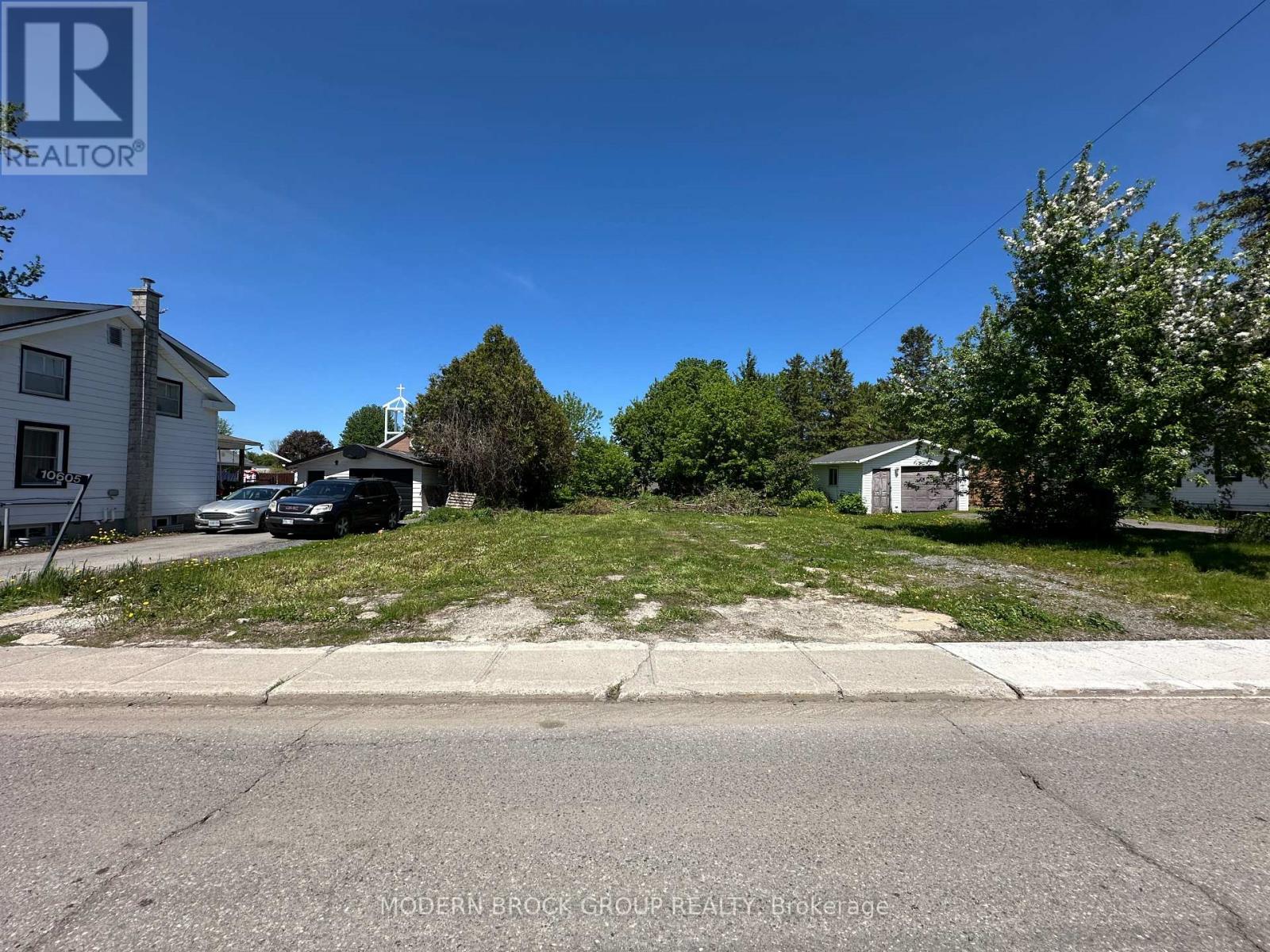 10605 MAIN STREET, North Dundas, Ontario