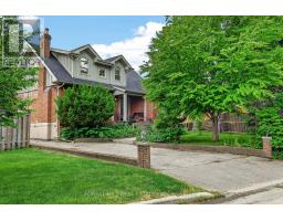 10 HIGHCLIFF CRESCENT, Toronto, Ontario