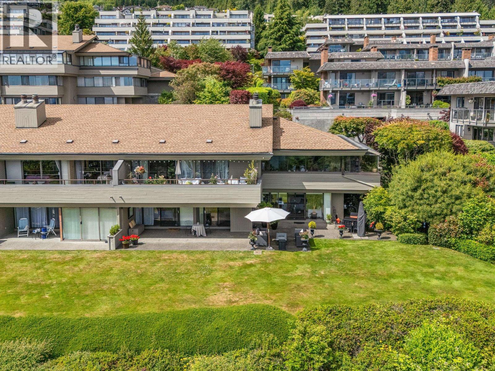 47 2202 Folkestone Way, West Vancouver, British Columbia  V7S 2X7 - Photo 35 - R3135419