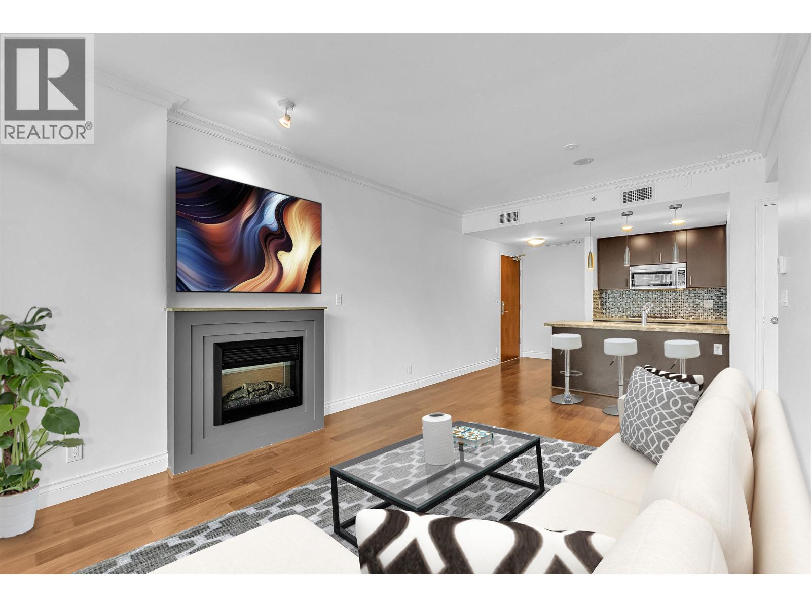 901 172 Victory Ship Way, North Vancouver, British Columbia  V7L 0B5 - Photo 15 - R3135420