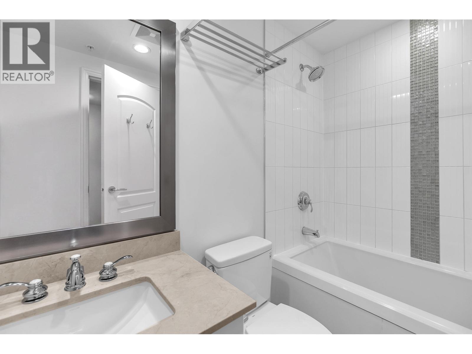 901 172 Victory Ship Way, North Vancouver, British Columbia  V7L 0B5 - Photo 23 - R3135420