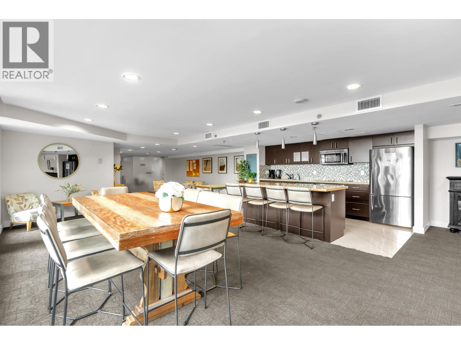 901 172 Victory Ship Way, North Vancouver, British Columbia  V7L 0B5 - Photo 32 - R3135420