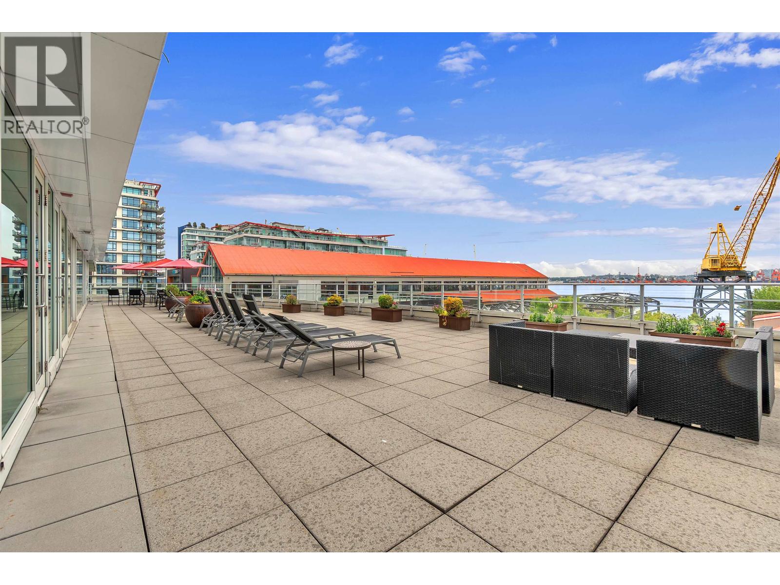 901 172 Victory Ship Way, North Vancouver, British Columbia  V7L 0B5 - Photo 35 - R3135420