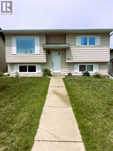 4612 Womacks Road, Blackfalds, Alberta  T0M 0J0 - Photo 2 - A2319583