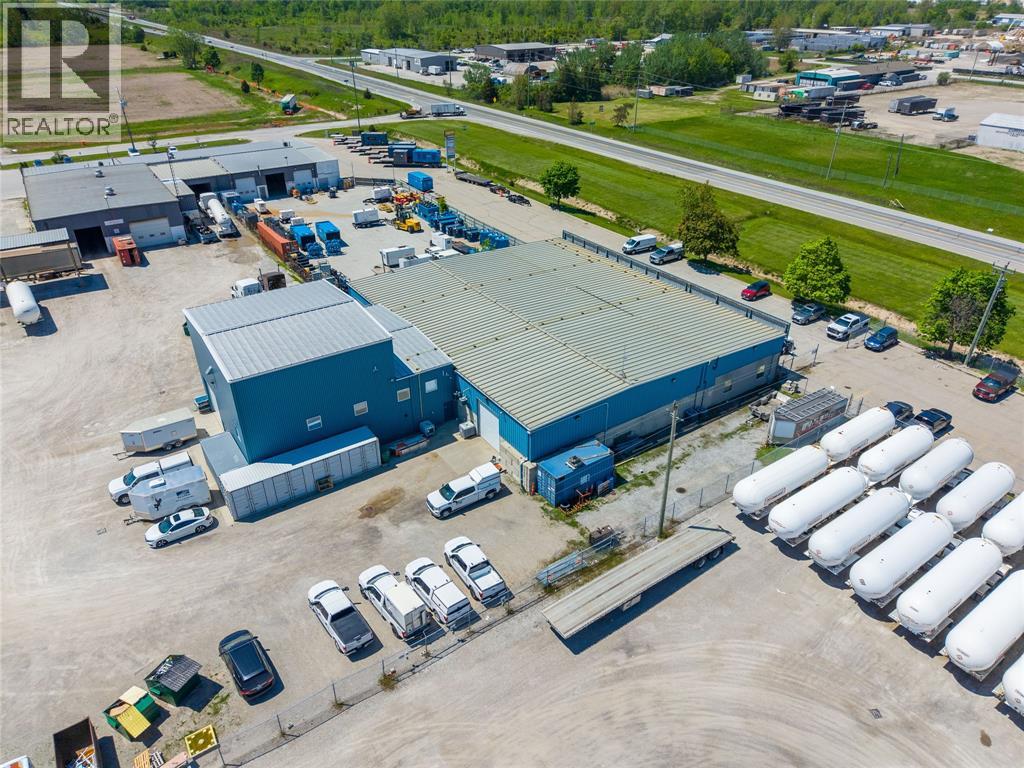 396 Mc Gregor Road, Sarnia, Ontario  N7T 7H5 - Photo 11 - 25025034
