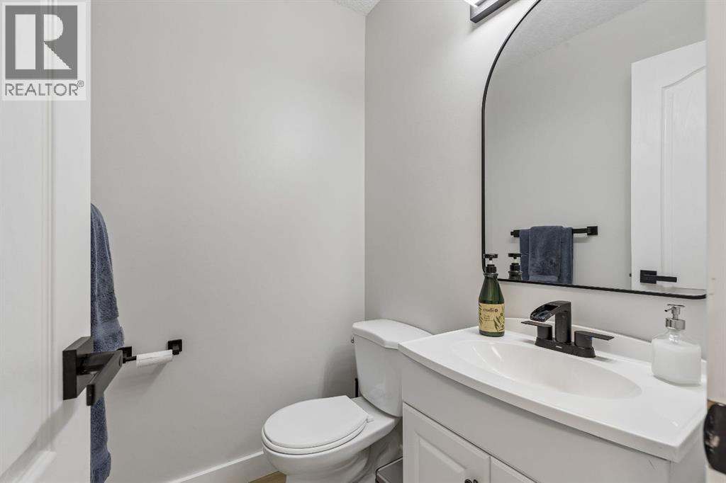 2129 Summerfield Boulevard Se, Airdrie, Alberta  T4B 1X2 - Photo 13 - A2319253