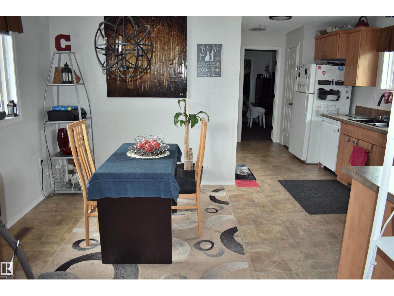 52 Evergreen Pa Nw, Edmonton, Alberta  T5Y 4M2 - Photo 6 - E4493430