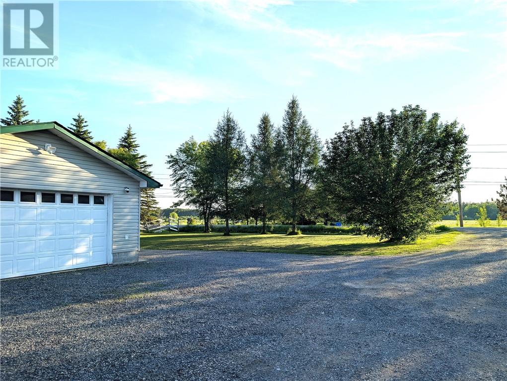 467 Montee Principale, Azilda, Ontario  P0M 1B0 - Photo 11 - 2128534