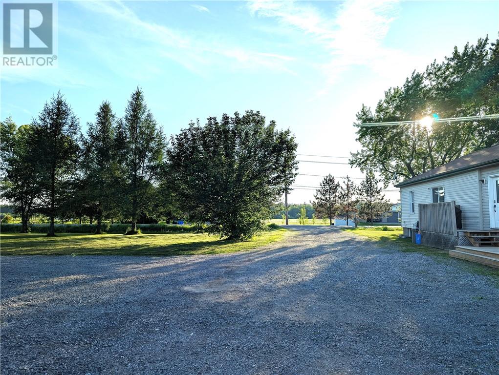 467 Montee Principale, Azilda, Ontario  P0M 1B0 - Photo 12 - 2128534