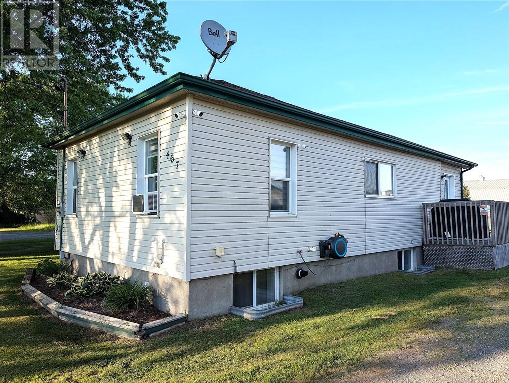 467 Montee Principale, Azilda, Ontario  P0M 1B0 - Photo 4 - 2128534