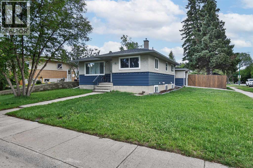 311 18 Street N, Lethbridge, Alberta  T1H 3G3 - Photo 1 - A2320671