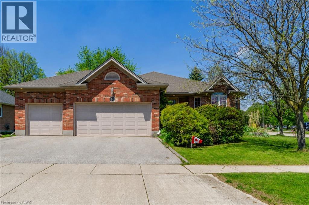 61 Devils Creek Drive, Cambridge, Ontario  N1S 4Y3 - Photo 2 - 40834245
