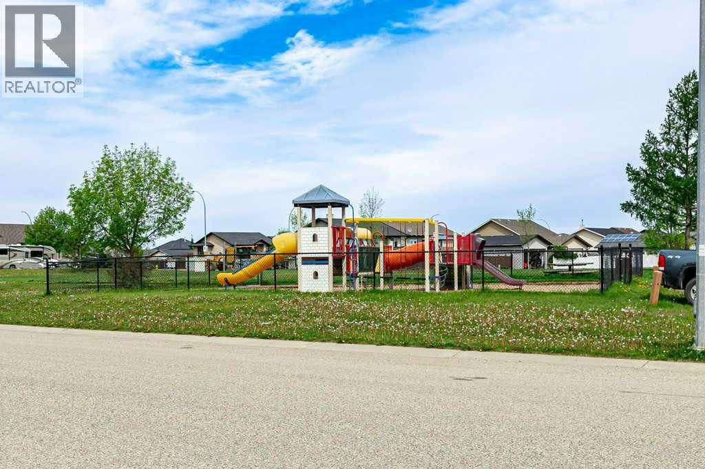 2 Legend Court, Sylvan Lake, Alberta  T4S 0B1 - Photo 29 - A2319240