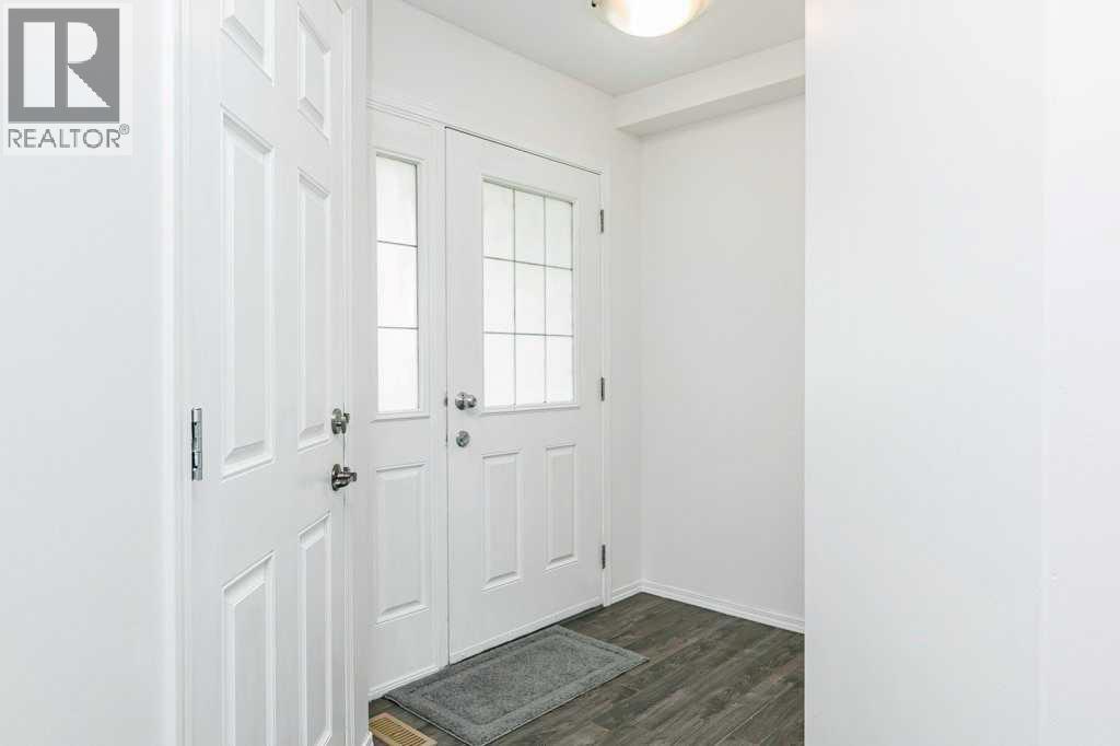 2 Legend Court, Sylvan Lake, Alberta  T4S 0B1 - Photo 2 - A2319240