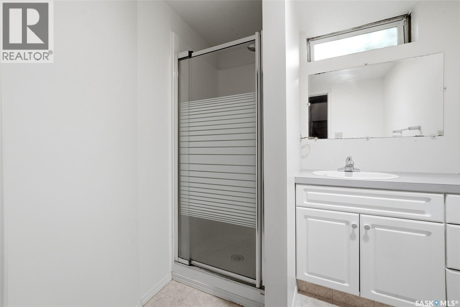 1317 Kent Street, Regina, Saskatchewan  S4T 5T2 - Photo 25 - SK039276