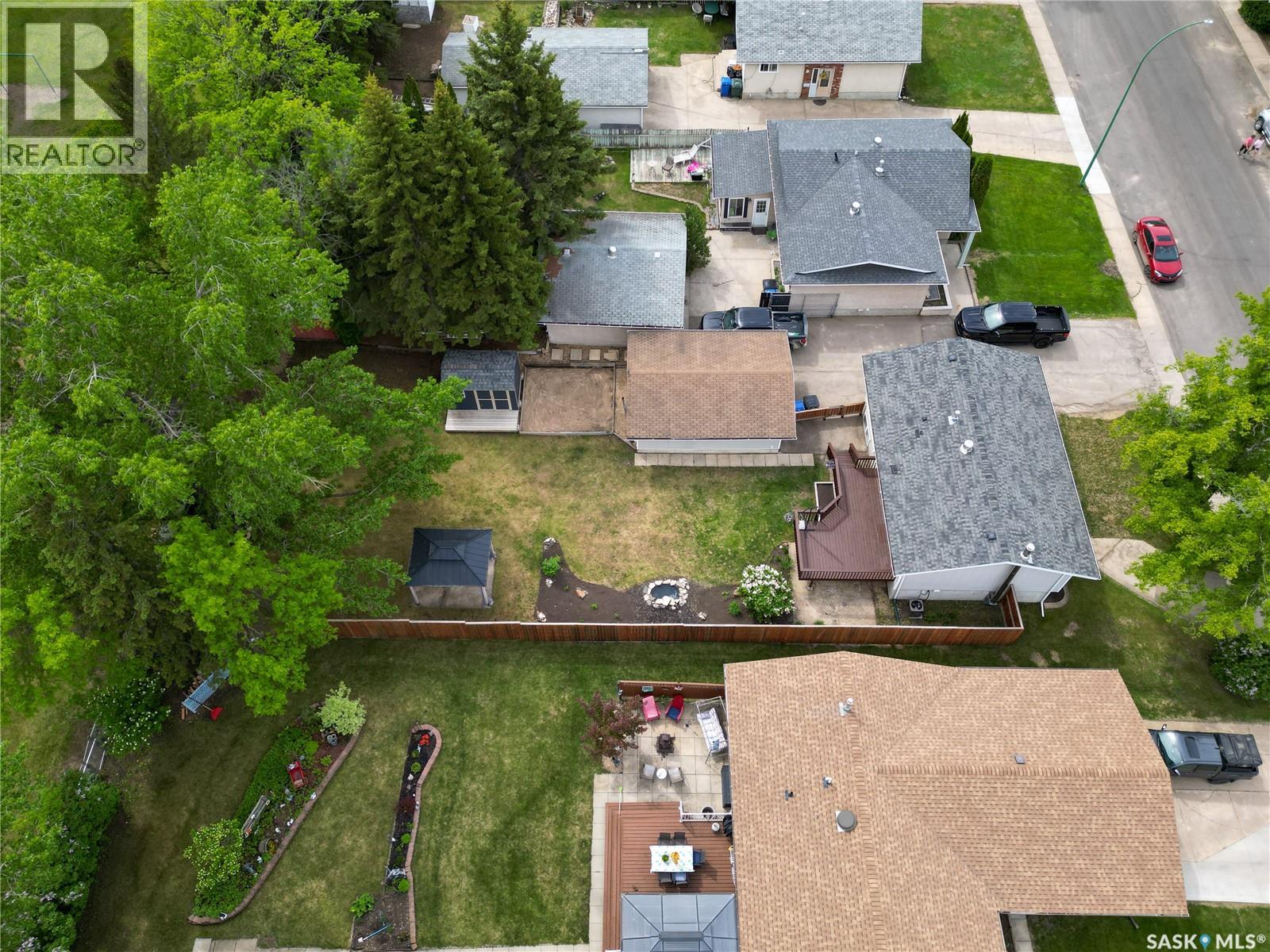 1171 Cook Drive, Prince Albert, Saskatchewan  S6V 2R7 - Photo 4 - SK039271