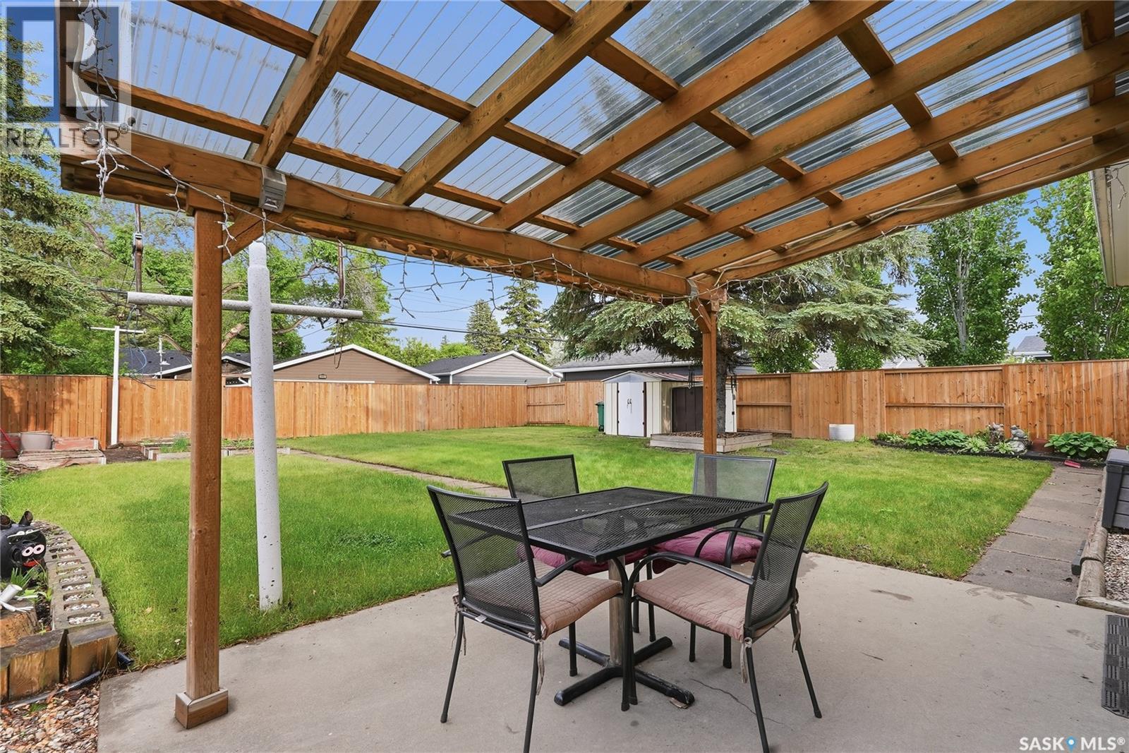 2321 Munroe Avenue S, Saskatoon, Saskatchewan  S7J 1S4 - Photo 40 - SK039173