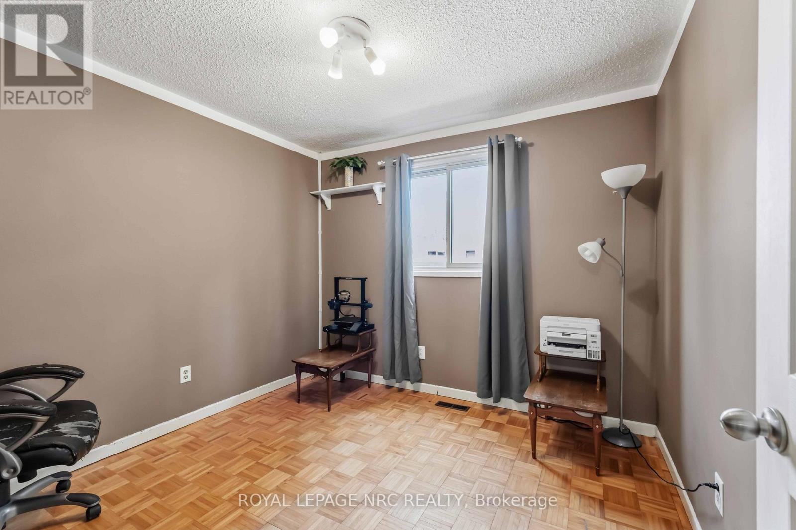 6583 Harmony Avenue, Niagara Falls, Ontario  L2H 1Z3 - Photo 18 - X13438304