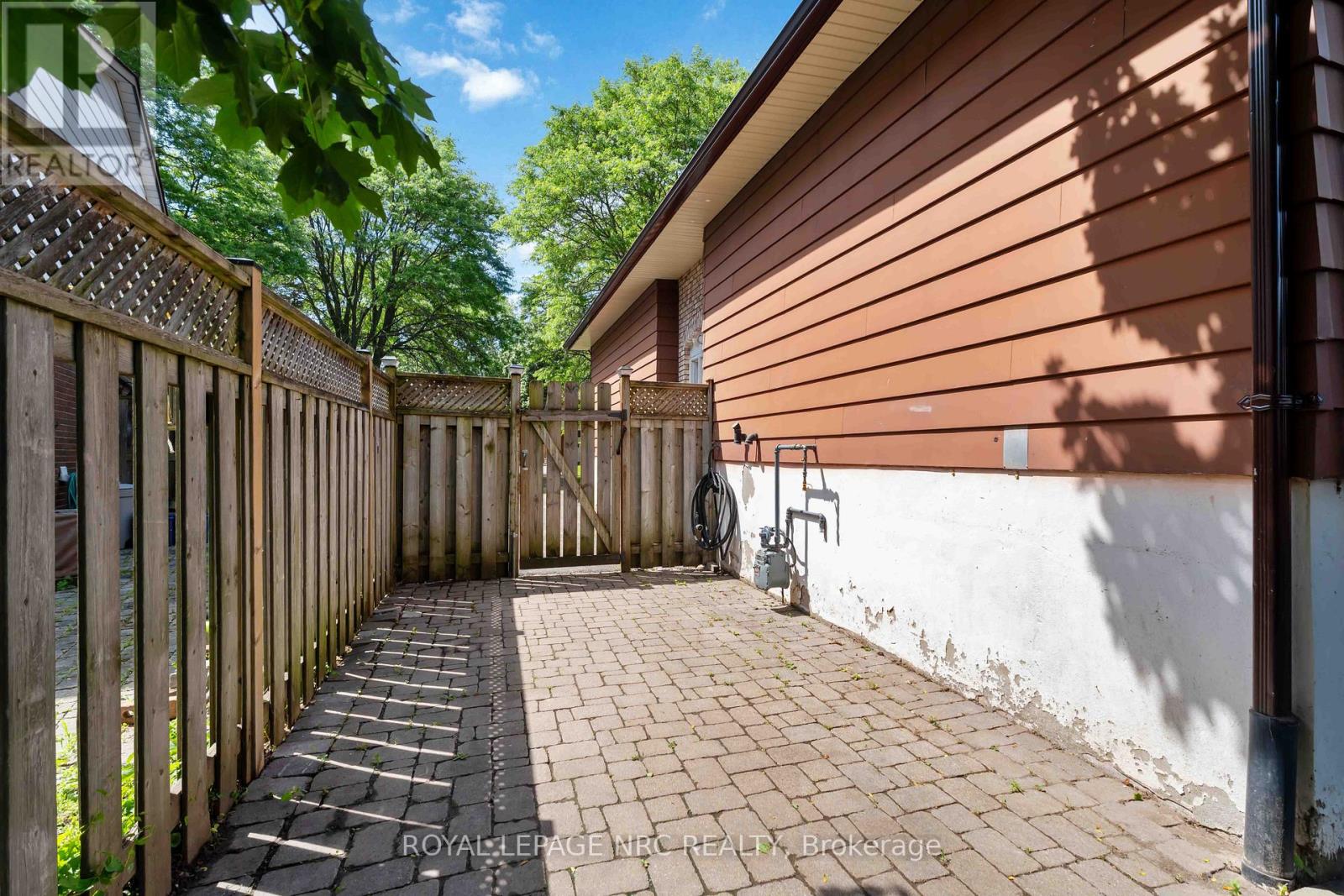 6583 Harmony Avenue, Niagara Falls, Ontario  L2H 1Z3 - Photo 33 - X13438304