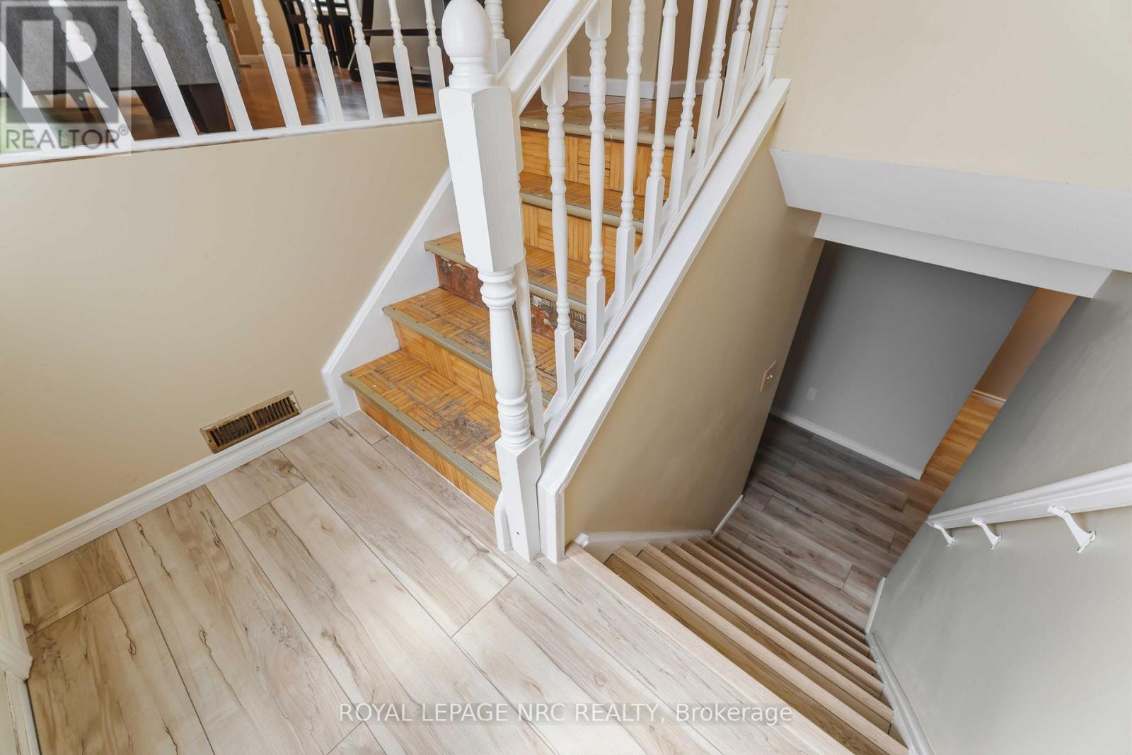 6583 Harmony Avenue, Niagara Falls, Ontario  L2H 1Z3 - Photo 20 - X13438304