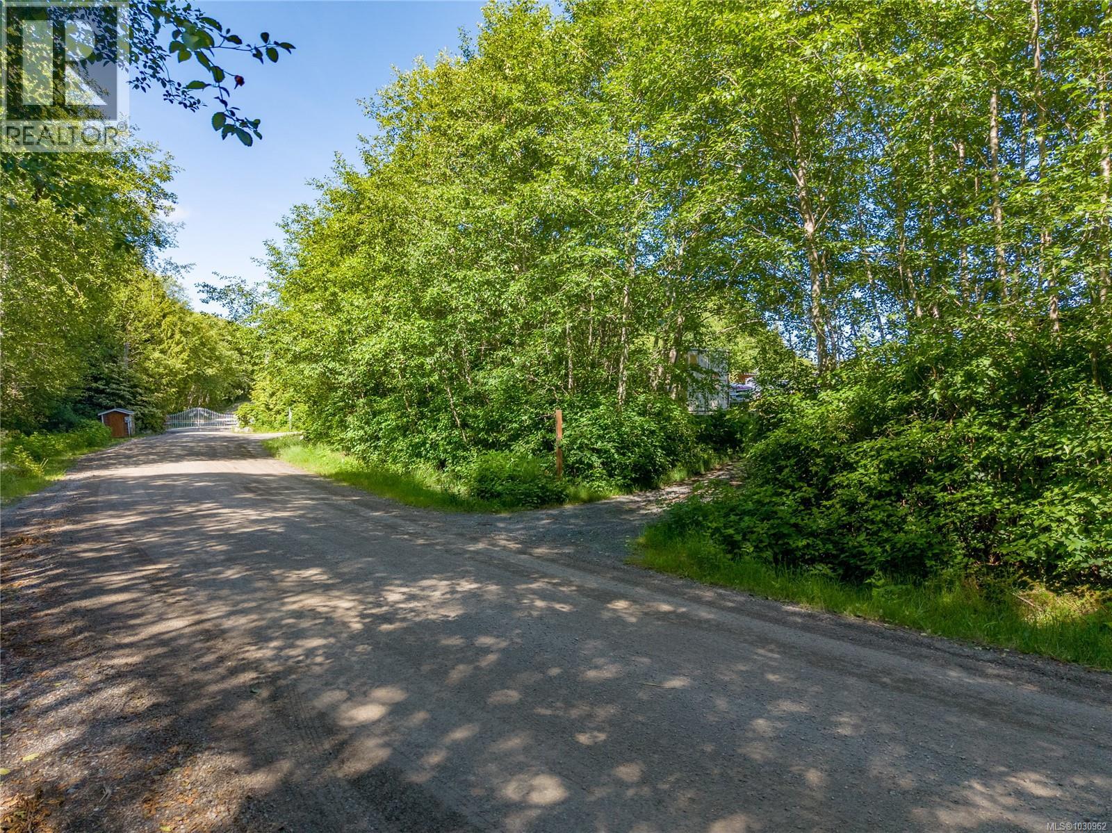 1182 Fourth Ave, Ucluelet, British Columbia V0R 3A0 - Photo 19 - 1030962