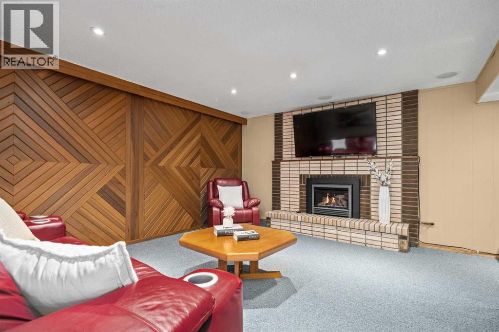 8 Varsplain Place NW, Calgary, Alberta  T3A 0C7 - Photo 41 - A2316291