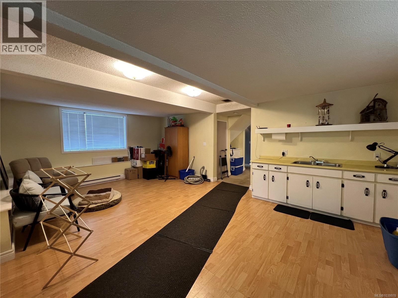 406 Matchlee Dr, Gold River, British Columbia V0R 1G0 - Photo 15 - 1039978