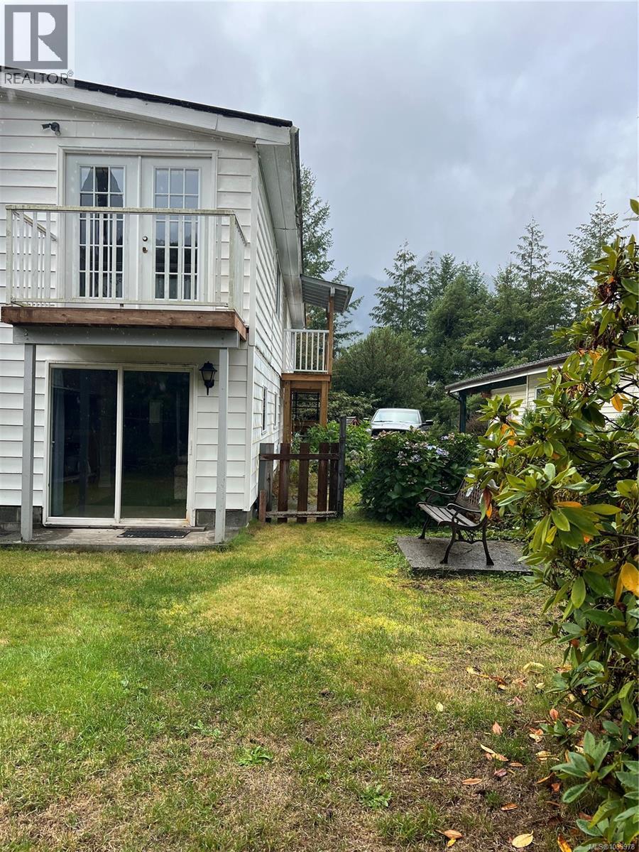 406 Matchlee Dr, Gold River, British Columbia V0R 1G0 - Photo 31 - 1039978