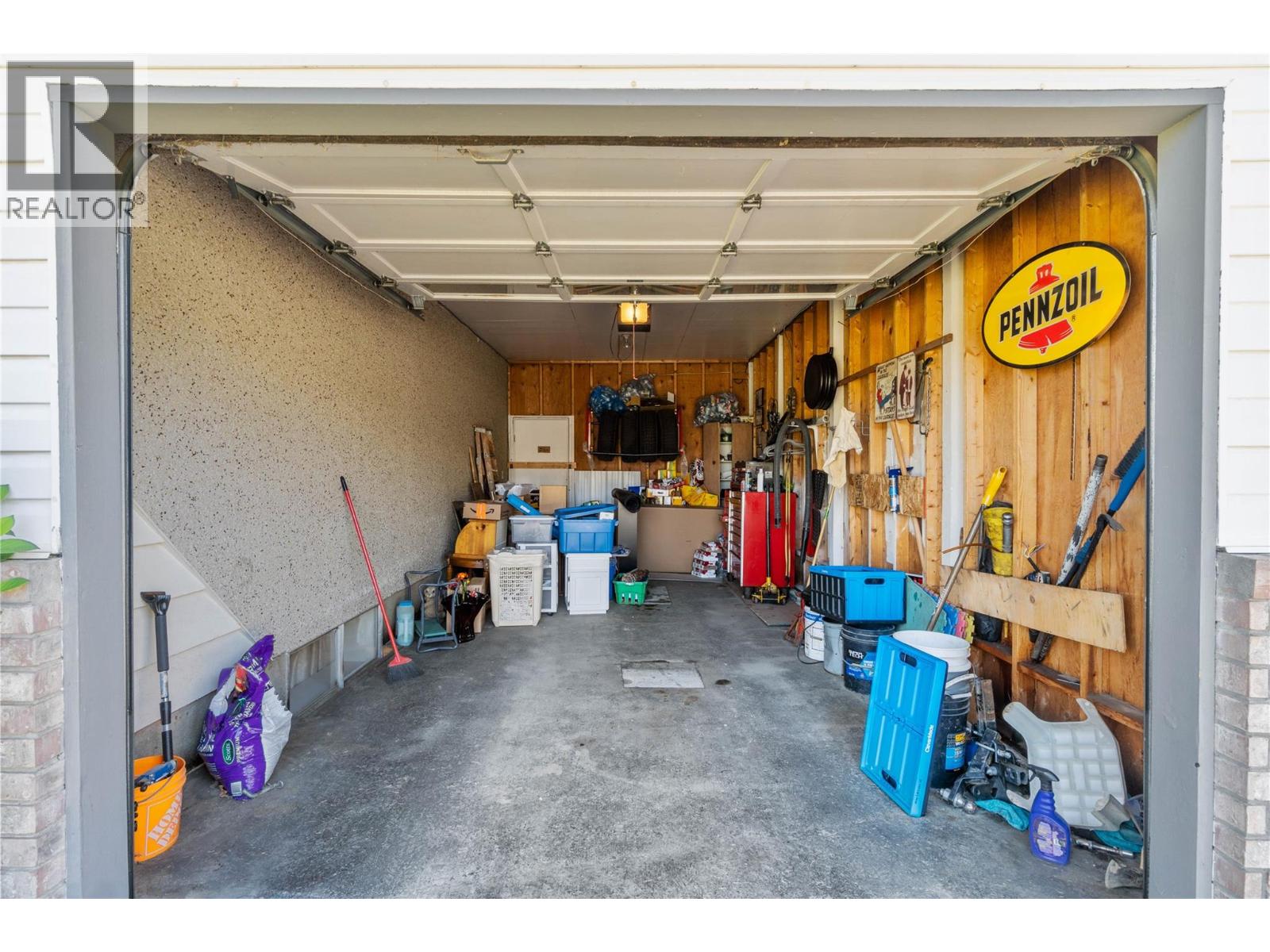 Listing image 24