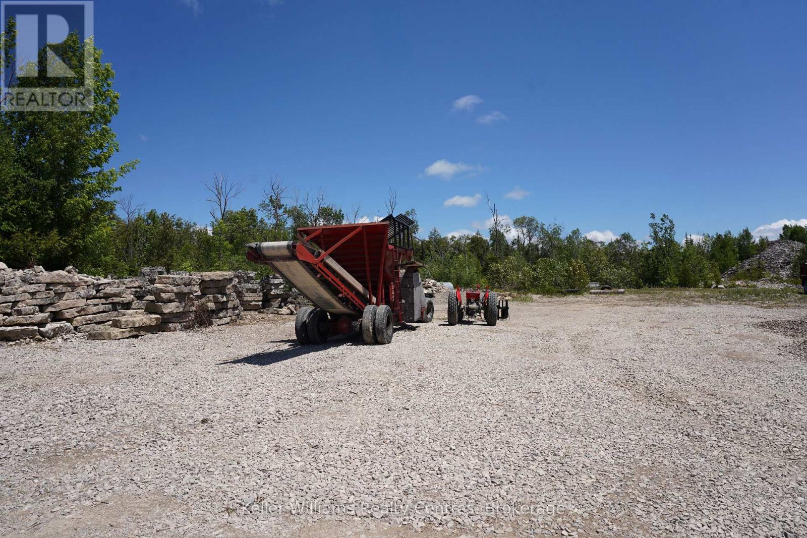 126 Quarry Road, South Bruce Peninsula, Ontario N0H 2T0 - Photo 16 - X13063414