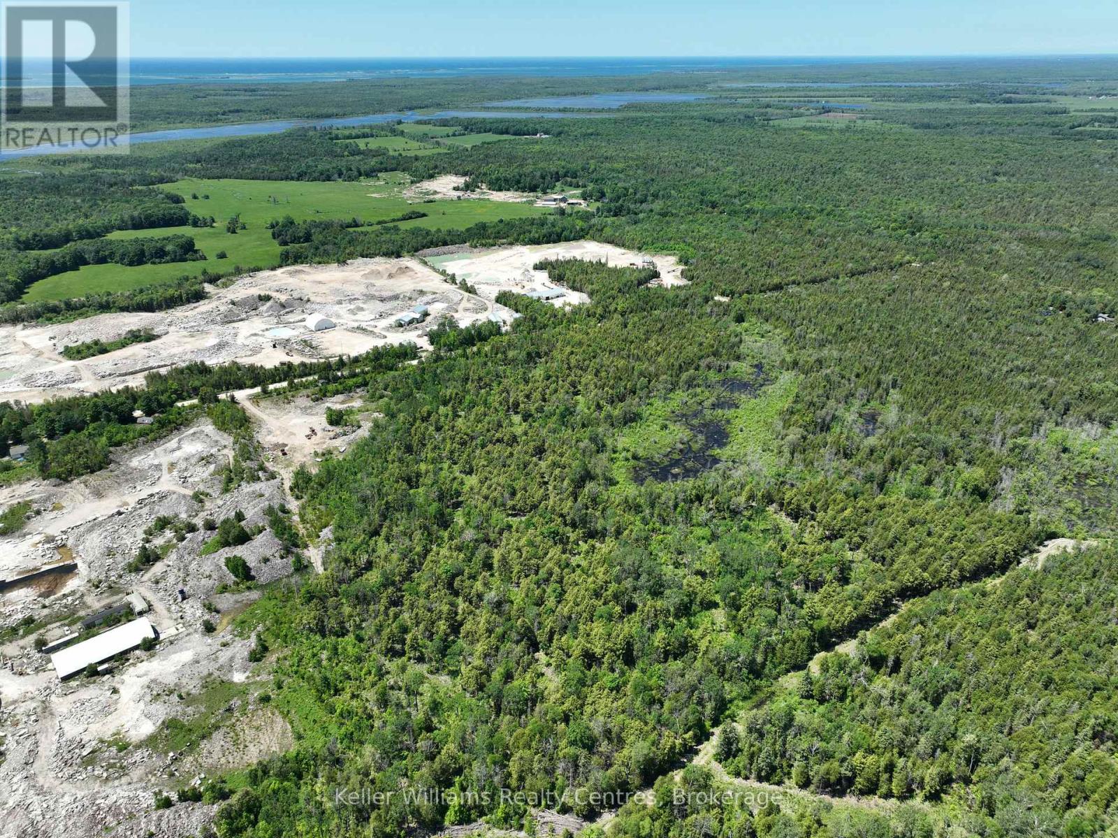 126 Quarry Road, South Bruce Peninsula, Ontario N0H 2T0 - Photo 8 - X13063414