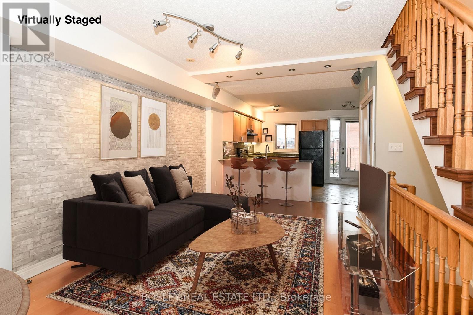 226 Wiltshire Avenue, Toronto, Ontario  M6N 5G2 - Photo 4 - W13429532