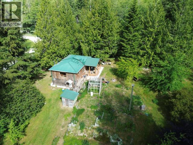6980 Sienna Road, Texada Island, British Columbia V0N 1W0 - Photo 24 - 19935