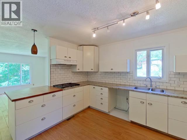 6980 Sienna Road, Texada Island, British Columbia V0N 1W0 - Photo 42 - 19935
