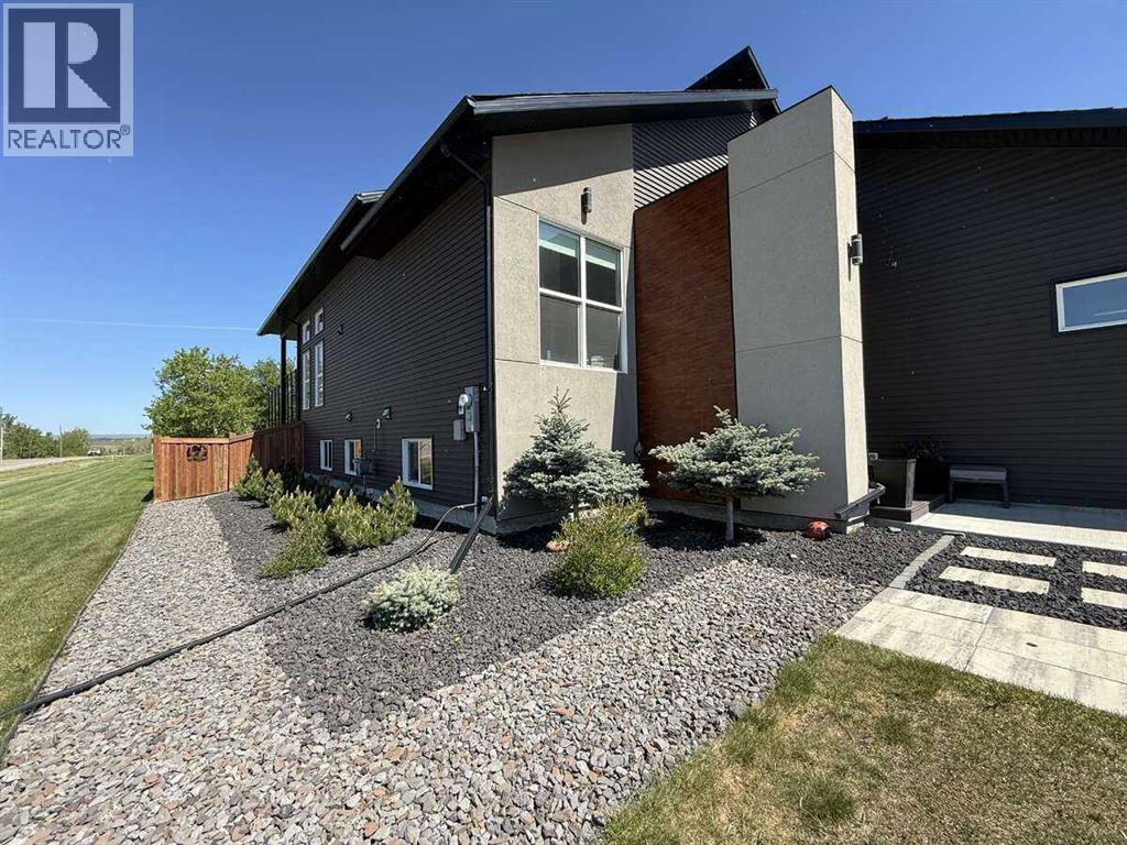 10522 101 Avenue, Sexsmith, Alberta  T0H 3C0 - Photo 5 - A2297131