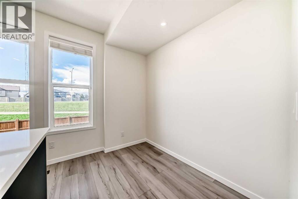 336 South Point Square SW, Airdrie, Alberta  T4B 5C3 - Photo 21 - A2313676
