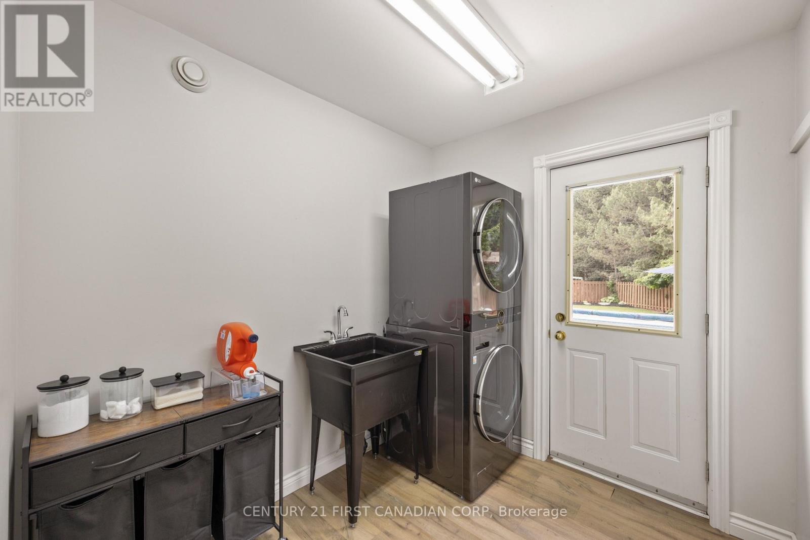 35922 Lieury Road, North Middlesex, Ontario  N0M 2K0 - Photo 23 - X13439186