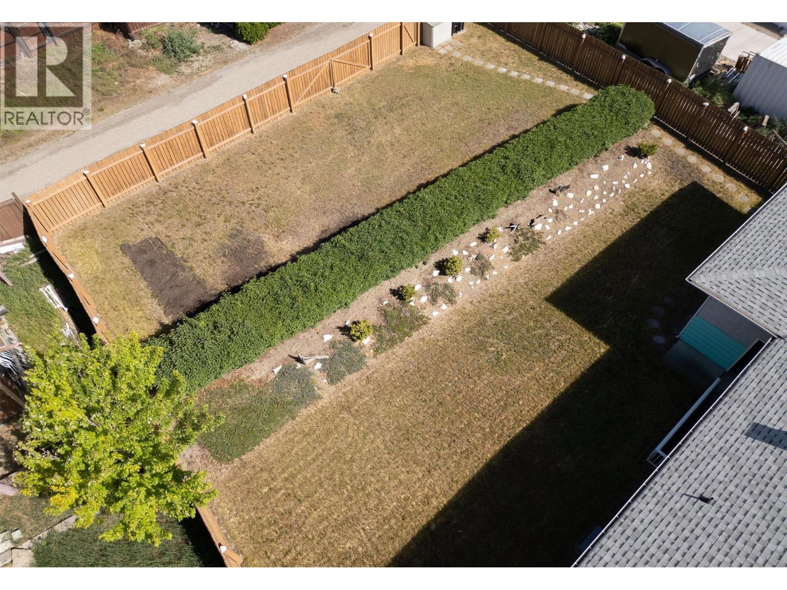 1807 27 Crescent, Vernon, British Columbia  V1T 1R3 - Photo 44 - 10390367