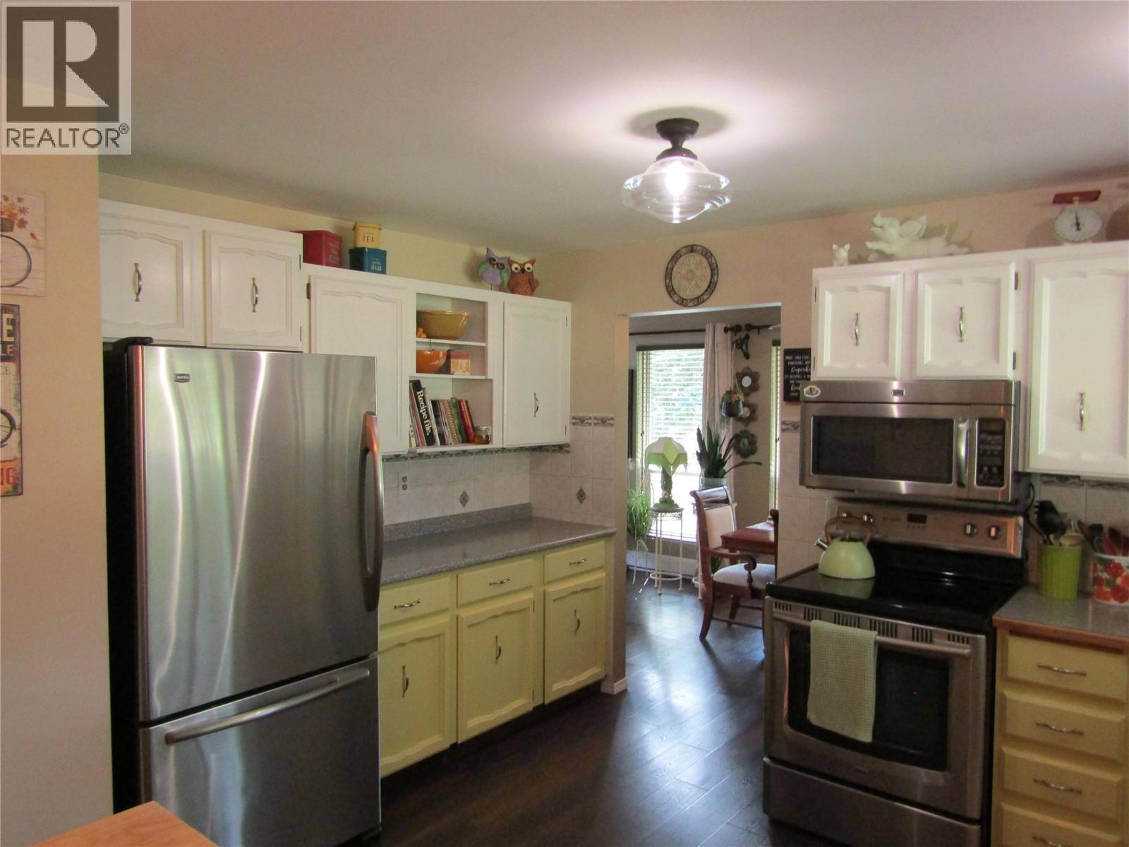 884 Strathmore Avenue, Greenwood, British Columbia  V0H 1J0 - Photo 10 - 10390938