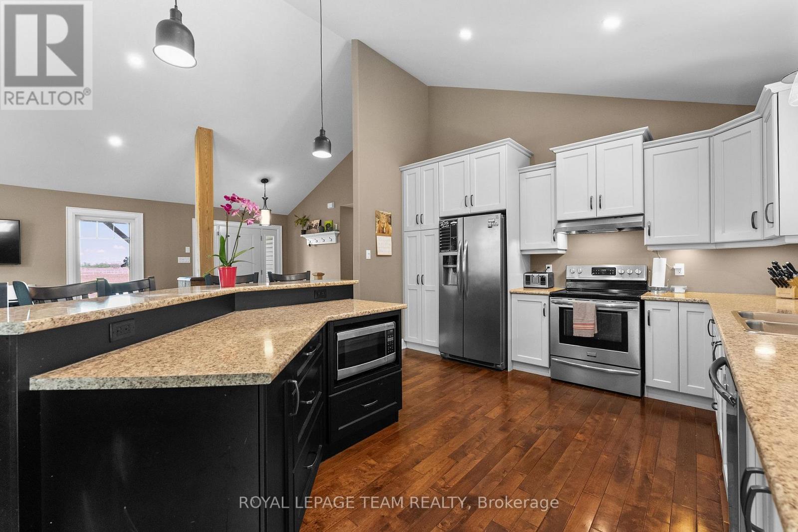 175 Boundary Road E, North Dundas, Ontario  K0E 1S0 - Photo 12 - X13439054