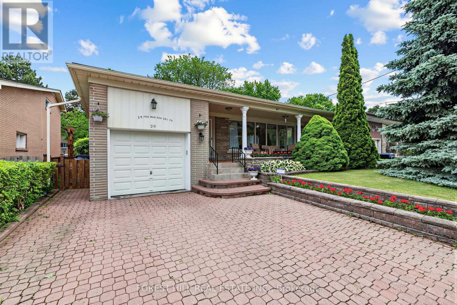 29 FOXWARREN DRIVE, Toronto, Ontario