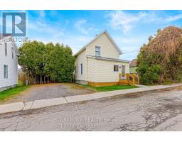 352 NEW STREET, Edwardsburgh/Cardinal, Ontario